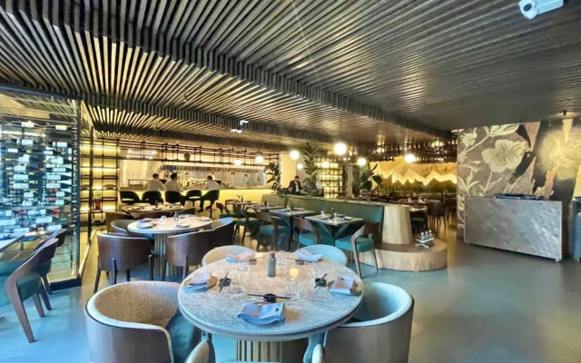 Liv Hotel Zona G