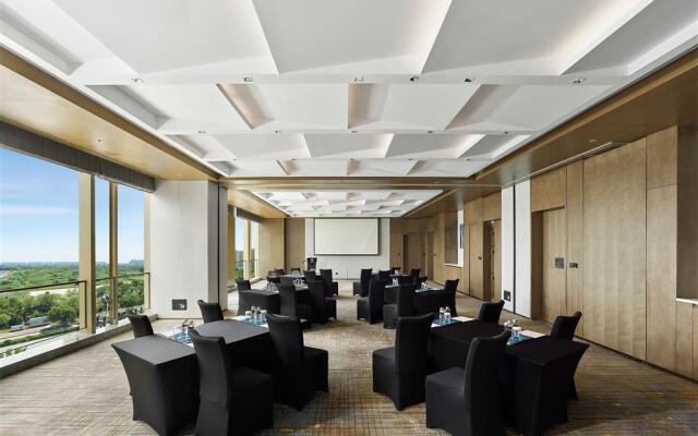 DoubleTree by Hilton Qidong, China