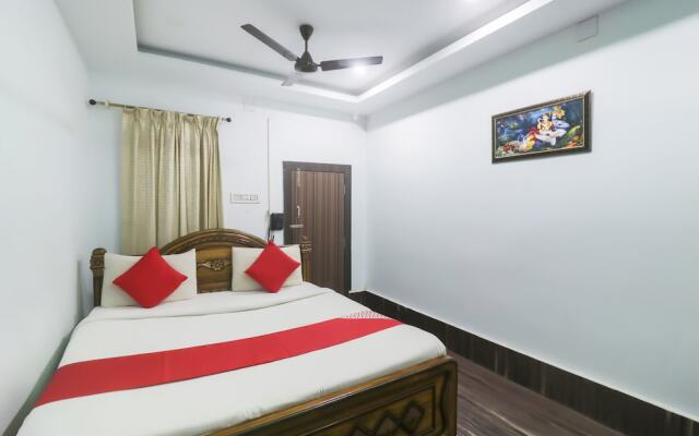 OYO Flagship 18658 Hotel Royal Green