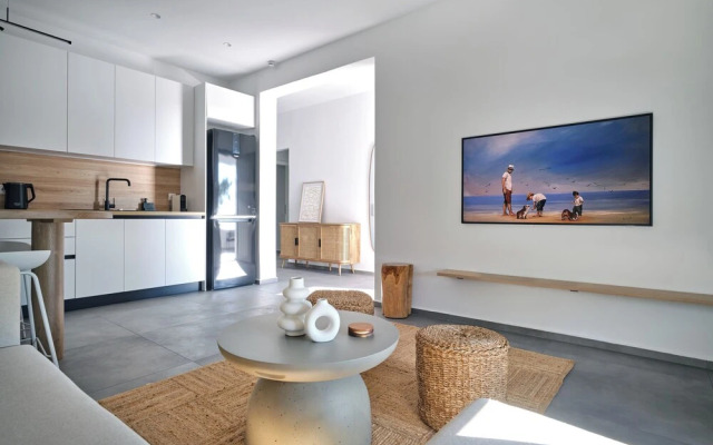 Parousia Luxury Apartments