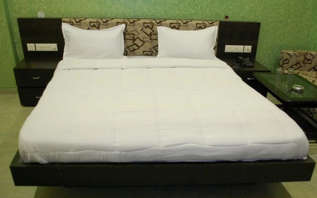 Royal View Hotel