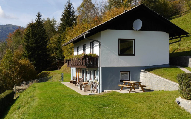 Nocky Mountains Lodge