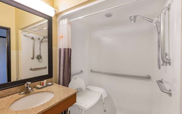 La Quinta Inn & Suites by Wyndham Helena
