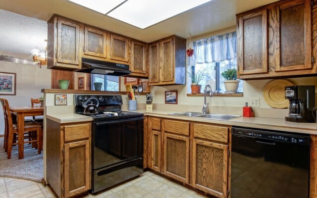 Canyon Terrace Retreat