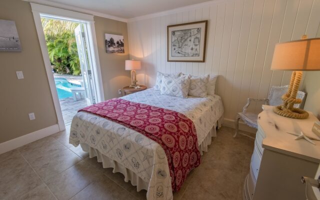 Sunshine Reef Apartment 4