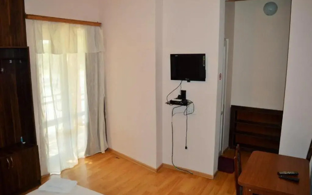 Hotel Tedi