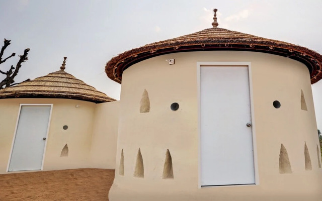 Hotel Hinduja Luxury Camp & Resort