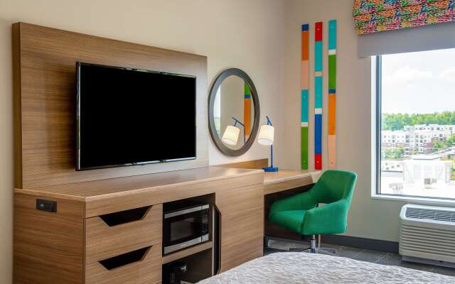 Hampton Inn & Suites Raleigh Midtown