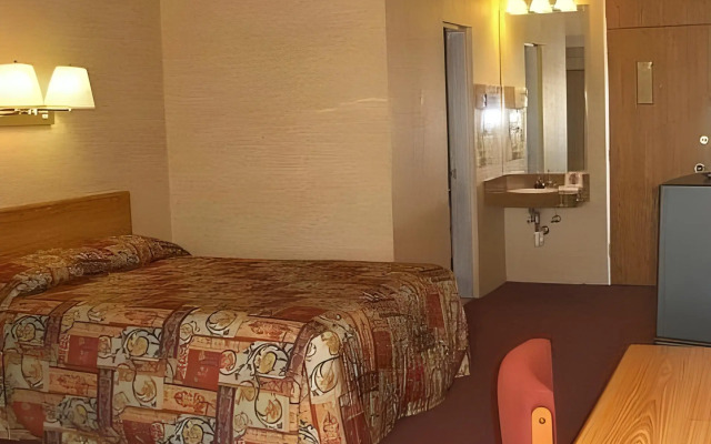 Red Carpet Inn North Syracuse