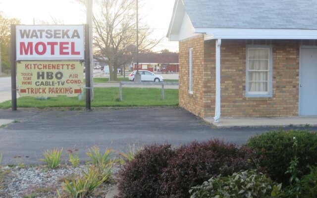 Watseka Motel