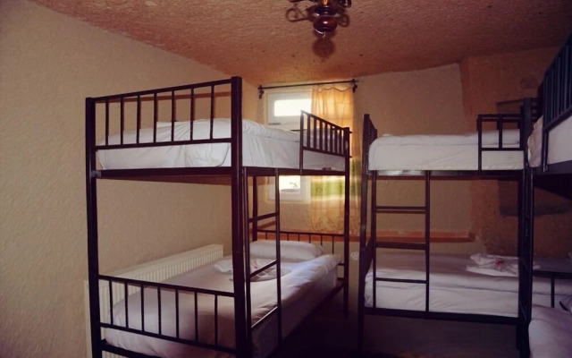 Ali's Guest House