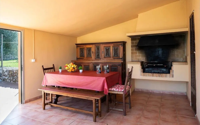 Villa - 4 Bedrooms with Pool - 103228