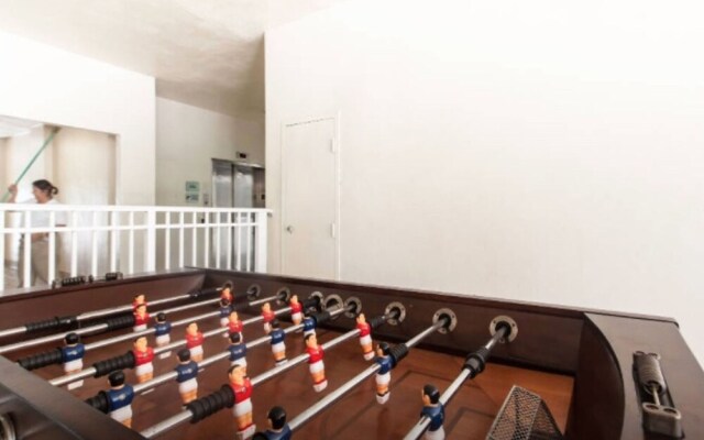 Sunny Isles One-bedroom