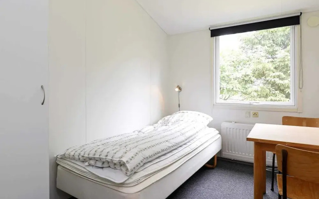 20 Person Holiday Home in Oster Assels