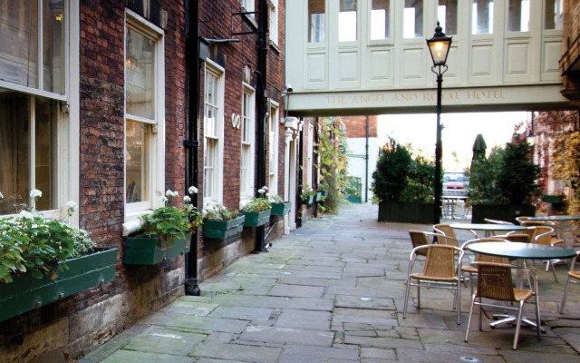 Angel & Royal Hotel