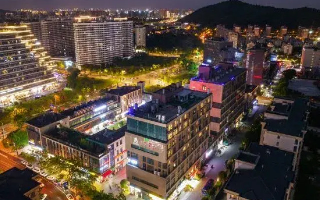 Wanli Hotel（ Conservatory Of Music Store of Hangzhou）