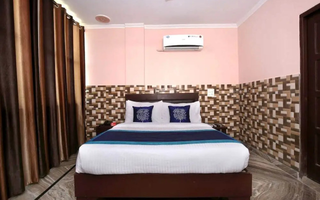 OYO 9740 Hotel Him Sagar