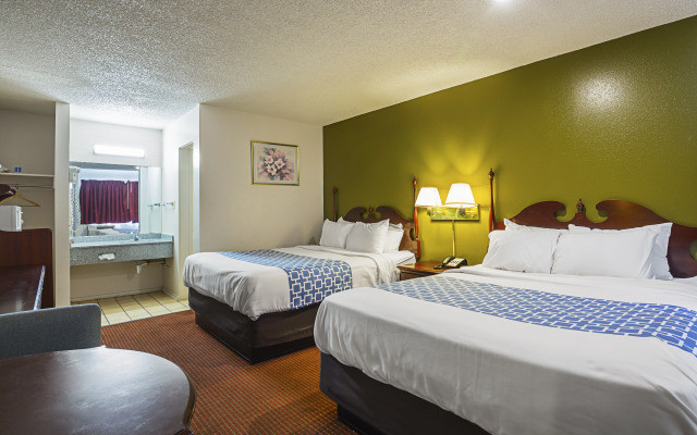 Rodeway Inn