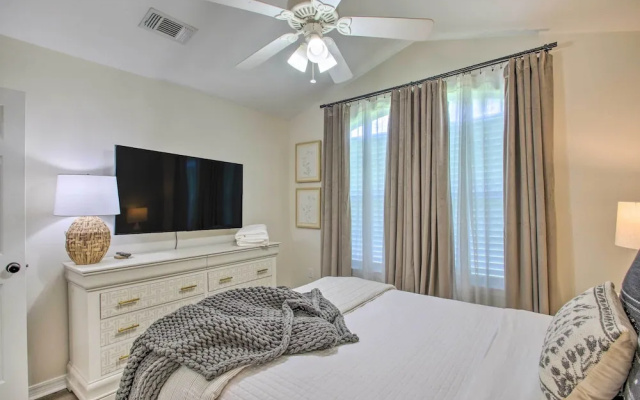 Cozy-modern Pensacola Home: Large Yard, Grill