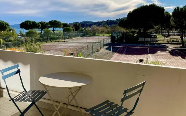 Appartement Bormes-les-Mimosas, 3 pièces, 4 personnes - FR-1-610-37