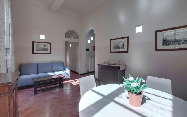 Neri 23 in Firenze With 3 Bedrooms and 2 Bathrooms