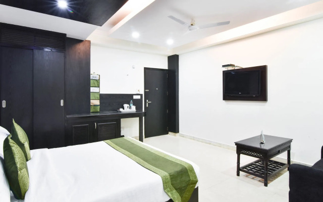 Capital O 48270 Hotel Mehar Castle