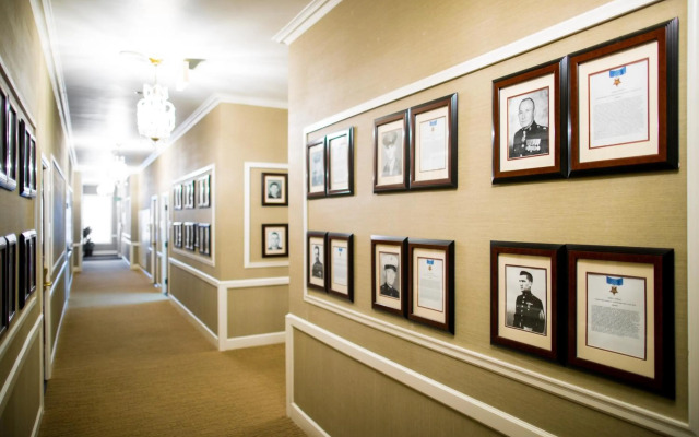 Marines Memorial Club & Hotel