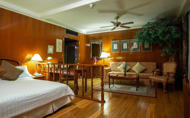 Tawana Bangkok Hotel
