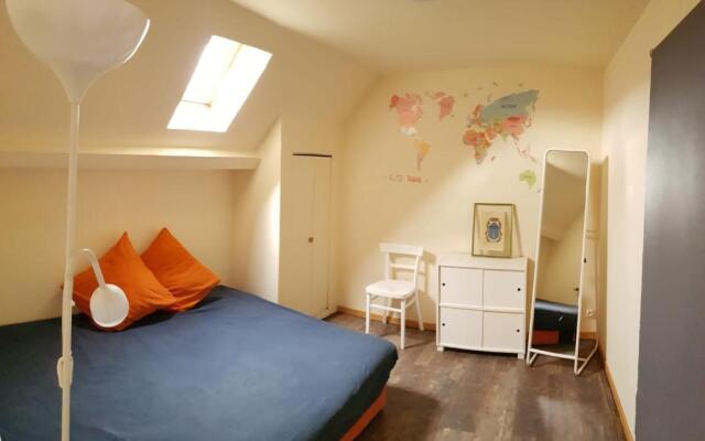 COSY ROOM + BREAKFAST 20 mn from EPERNAY