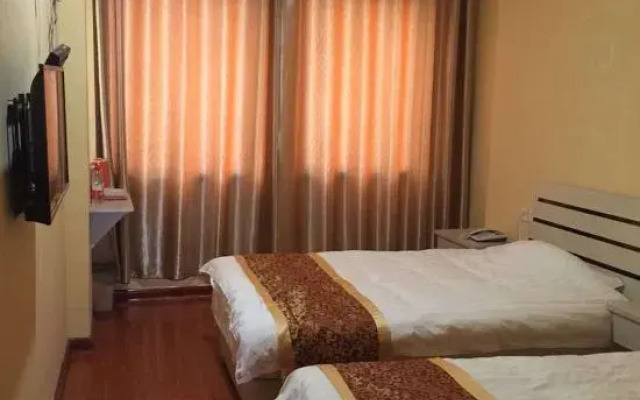 Weixian Qingya Hotel