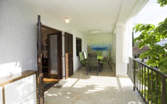 Apartment Laurus / Two Bedrooms A1