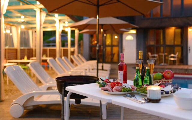 Gapyeong All that Water Pool Villa