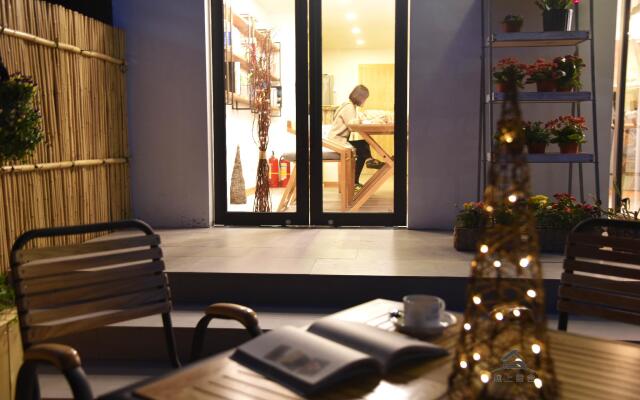 Hangzhou West Lake Yueshang Yunshe Boutique Homestay