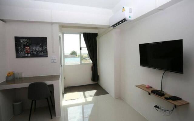 RoomQuest Suvarnabhumi Ladkrabang 42