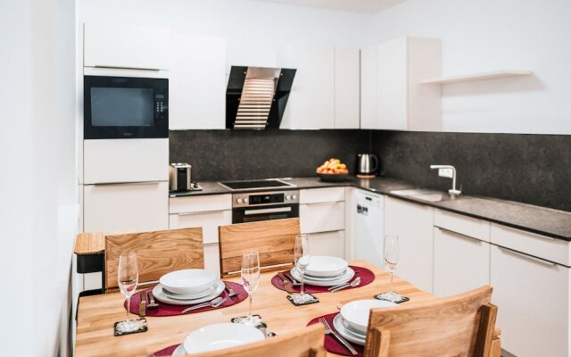 Luxurious Villa in Patergassen With Terrace