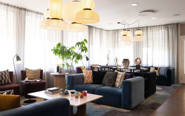 Welcome Hotel