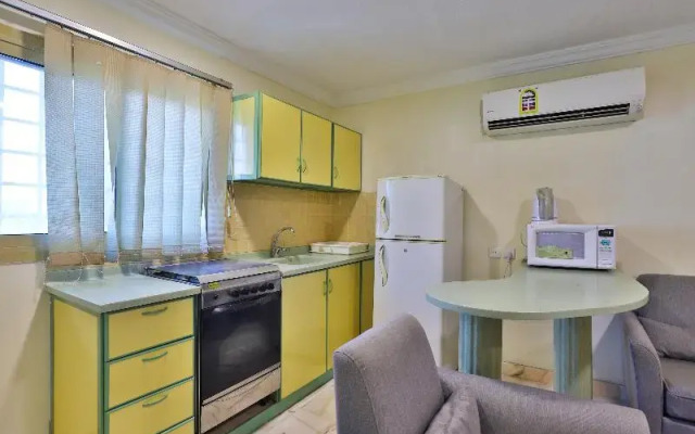 OYO 317 Dheyouf Al Wattan For Furnished Suites