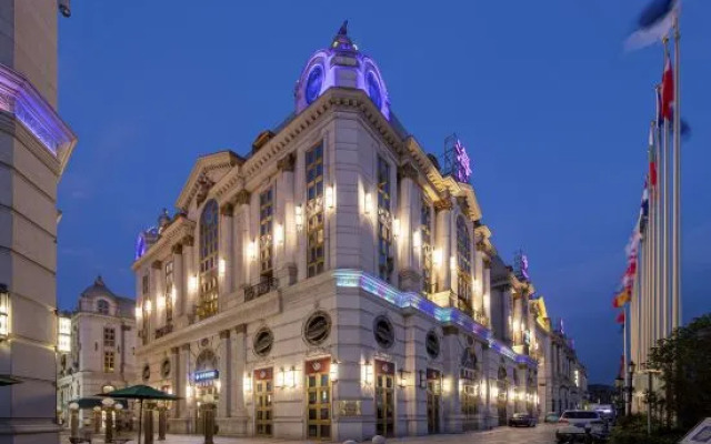 Peak Top E-sports Hotel (Puxing Highway)