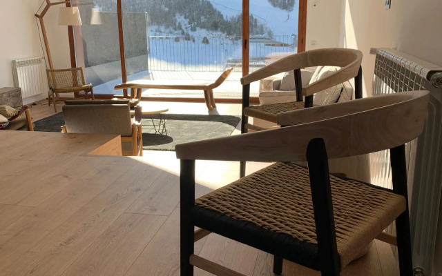 Ski Andorra Tarter Chalet Lodge