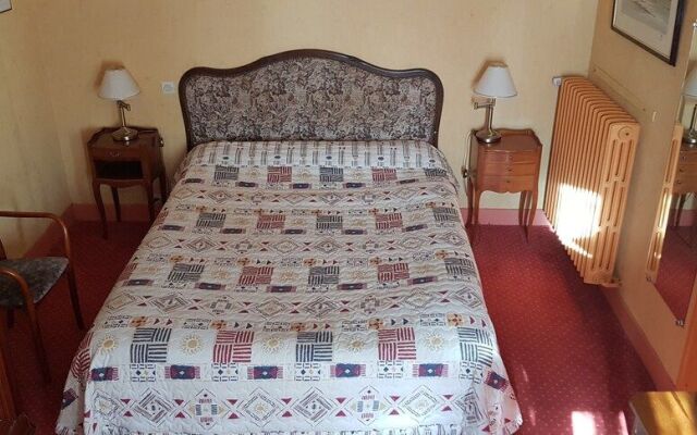 Hôtel Louise De La Vallière