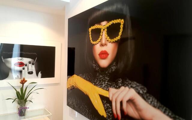 Room Boutique 32
