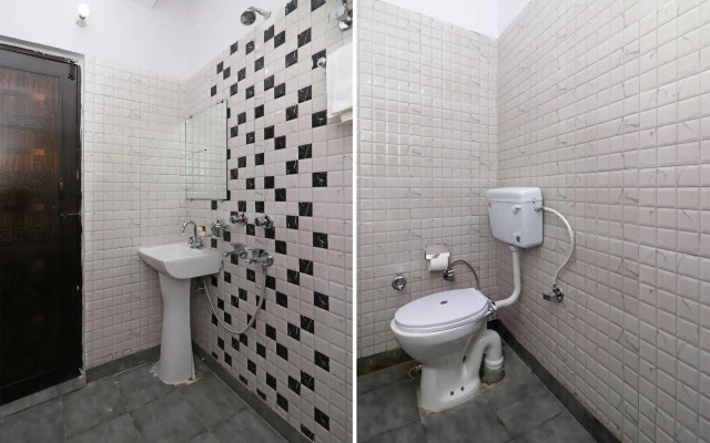OYO 10045 Hotel Pearl Residency