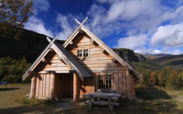 Viking Cabins - MIT FabLab - Solvik