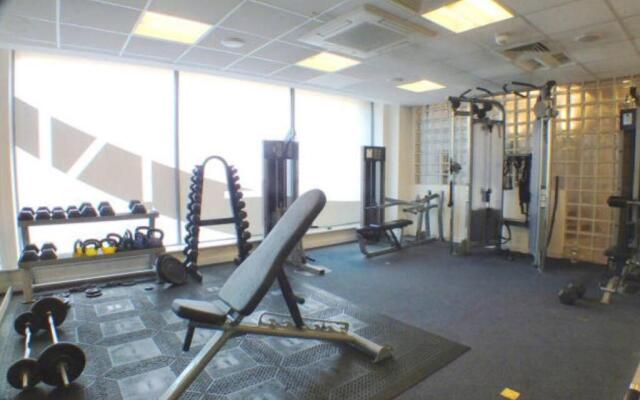 LUXURY APARTMENT, SAUNA, GYM, 24hrs Concierge