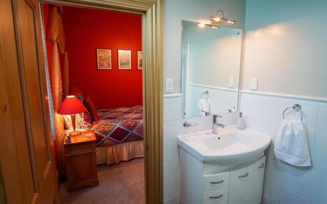 Sea Breeze Bed Breakfast