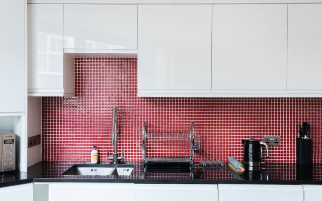 The Camden Chalet - Bright & Modern 3bdr Home With Balcony