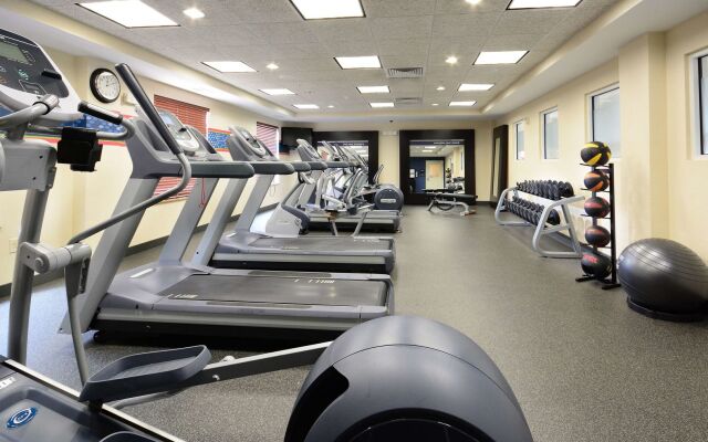 Hampton Inn & Suites Durham/North I-85