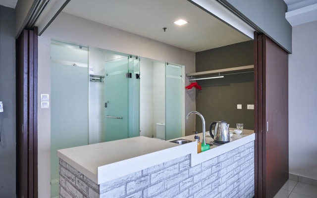 Oyo Home 89316 Special Studio Setia Alam Trefoil