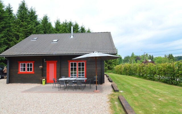 Charming Chalet in Waimes With Sauna and Jacuzzi
