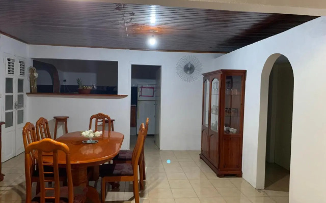 Villa à louer à Sainte-Anne en Martinique